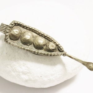 Old Ethiopian Grooming Tool Pendant, African Ear Spoon Pendant, Jewelry Supplies  (AK79)