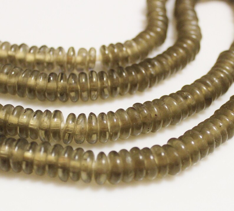 R111 Ethnic Beads Recycled Glass Beads made in Africa 54 cm Strand
