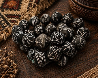 30 Terra Cotta Clay beads from Africa, Ethnic Jewelry Supplies, unique beads (BK263)