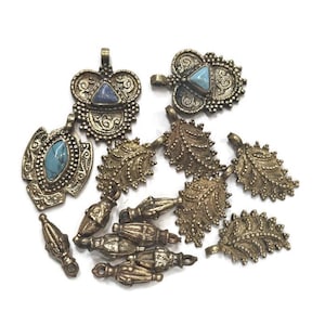 Afghan Kuchi Pendant charm assortment, Kuchi Gemstone Charm Pendants, Ethnic Charms (BK87)