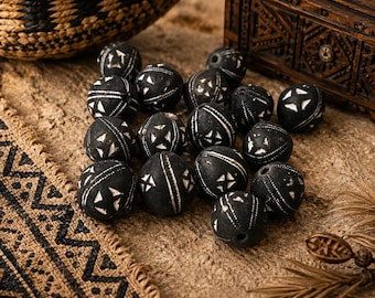 16 Black and White Clay Beads from Mali, African Clay beads 22x19 mm (BK211)