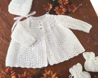 UK/EU SELLER Vintage pdf knitting pattern Baby/Newborn set Matinee coat Bonnet Bootees Traditional DblKnit Chest 18/19&quot;(46-48cms)