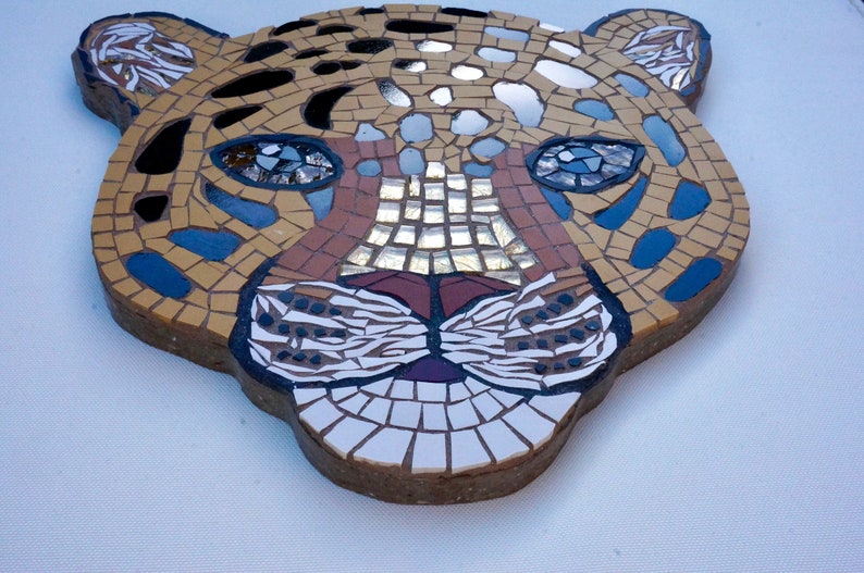 Mosaic Leopard wall plaque, made to order, jungle, big cats, gift idea, spotted leopard cat, safari, leopard head, face, wall decor, hanging image 9