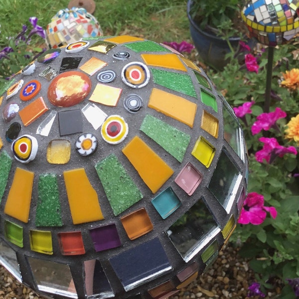 READY TO SHIP, Mosaic Garden Ball, Gazing Ball, garden decor, yard art, glass ball, Patio decor, plant pots, summer, mosaic art,mirror ball,