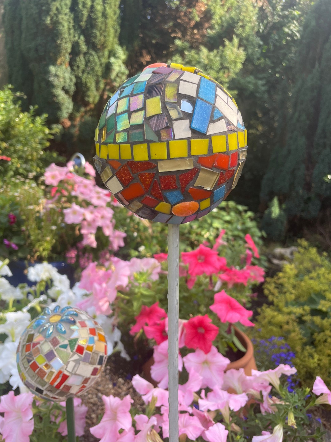 Gazing Ball, Garden Decor, Mosaic Sphere, Garden Ornament, Sun Catchers, Yard Art, Summer Decor