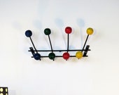 Vintage Wall Coat Rack Metal Wall Coat Hanger with 8 Wooden Balls Blue Yellow Red Green Color Clothing Storage Home Decor Retro 60s