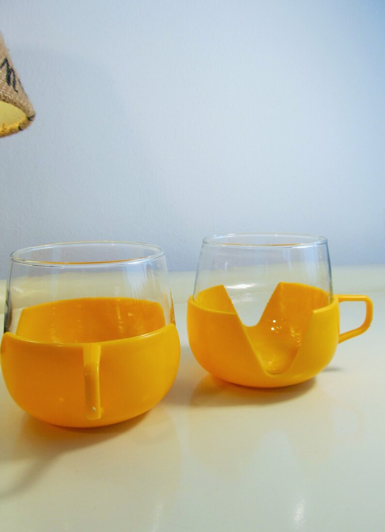 2 Vintage heat resistant glass and plastic cups Yellow color Etsy