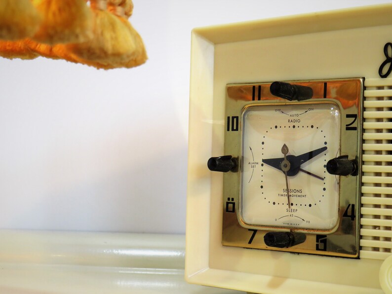 Vintage Working JEWEL Alarm Clock With Radio Model 340 Ivory Etsy
