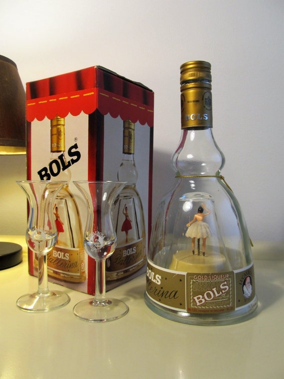 Vintage Collectibles Bols Ballerina Gold Liquor Bottle Dancing Music Box Le Bleu Danube with Original Box and 2 Bols Glasses Christmas Gift Vintage Collectibles Bols Ballerina Gold Liquor Bottle Dancing Music Box Le Bleu Danube with Original Box and 2 Bols Glasses Christmas Gift