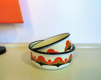 Vintage Enamel Bowls, Enameled Nesting Bowls, Set of 2 Bowls, Geometrical Pattern in Orange, Gold and Black Color, Kitchen Home Decor, 1950s