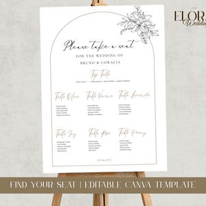Puede incluir: Un cartel de plano de asientos para bodas en color blanco con un borde arqueado negro, arte lineal floral en la esquina superior derecha y el texto Please take a seat for the wedding of Bruno & Coralia, con nombres de mesas y listas de invitados.