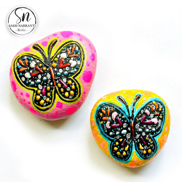 Einzigartiges Geschenk - Bemalter Stein - Schmetterling -Set aus 2 Steinen - Touch and Feel Schmetterling bemalter Stein mit zen Paint Pens