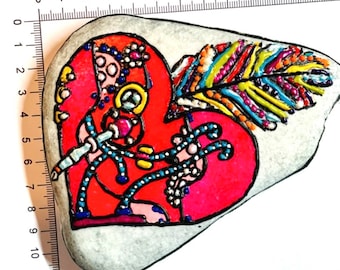 Unique Gift - Painted stone - Love - Heart - February 14th - Valentine's Day