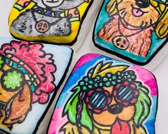 Einzigartiges Geschenk - Bemalte Steine Set 4 Hippy Hunde