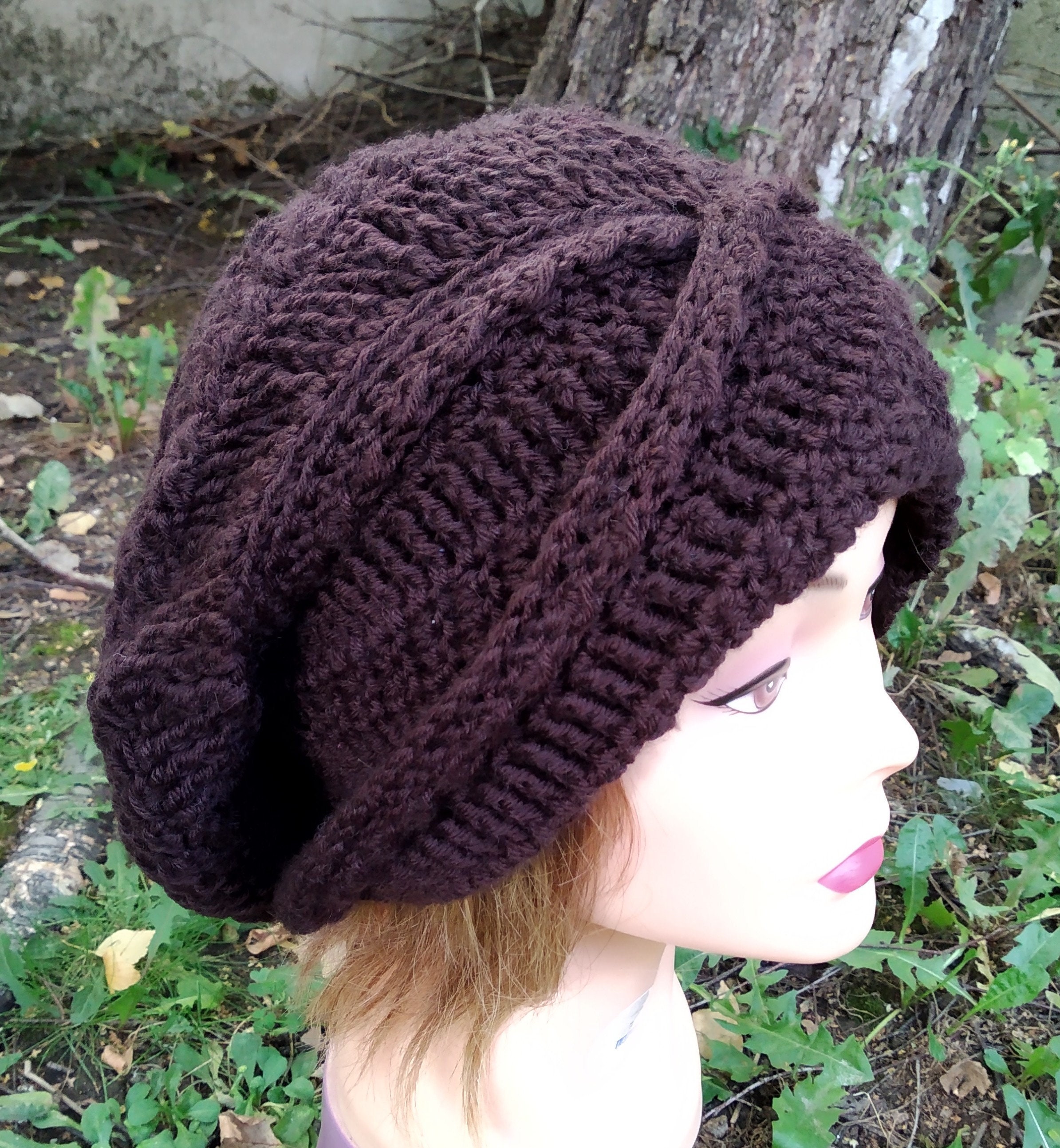 Brown Moebius crochet woman hat. Double face hat. with traking and discounted price!
