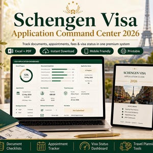 Puede incluir: Un panel digital Schengen Visa Application Command Center 2026 en la pantalla de una computadora portátil junto a una tableta que muestra una guía. El conjunto incluye un pasaporte verde, una tarjeta de embarque y un bolígrafo.