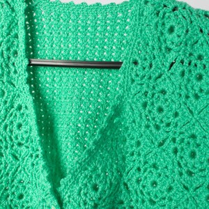 Vintage crochet vest in apple green, hand knitted bohemian summer Medium / Large image 2