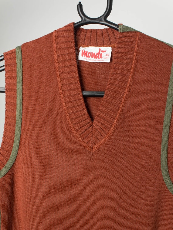 80s Mondi sweater vest in rust orange, made in We… - image 2