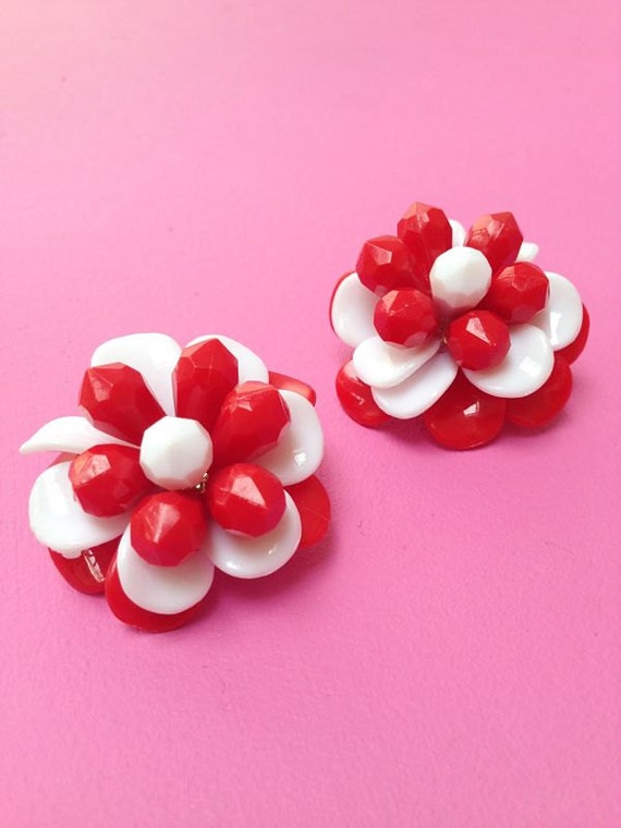 60/'s style Retro mary quant twiggy acrylic hand made oversized DANGLE earrings 60/'s style Red or deep Pink
