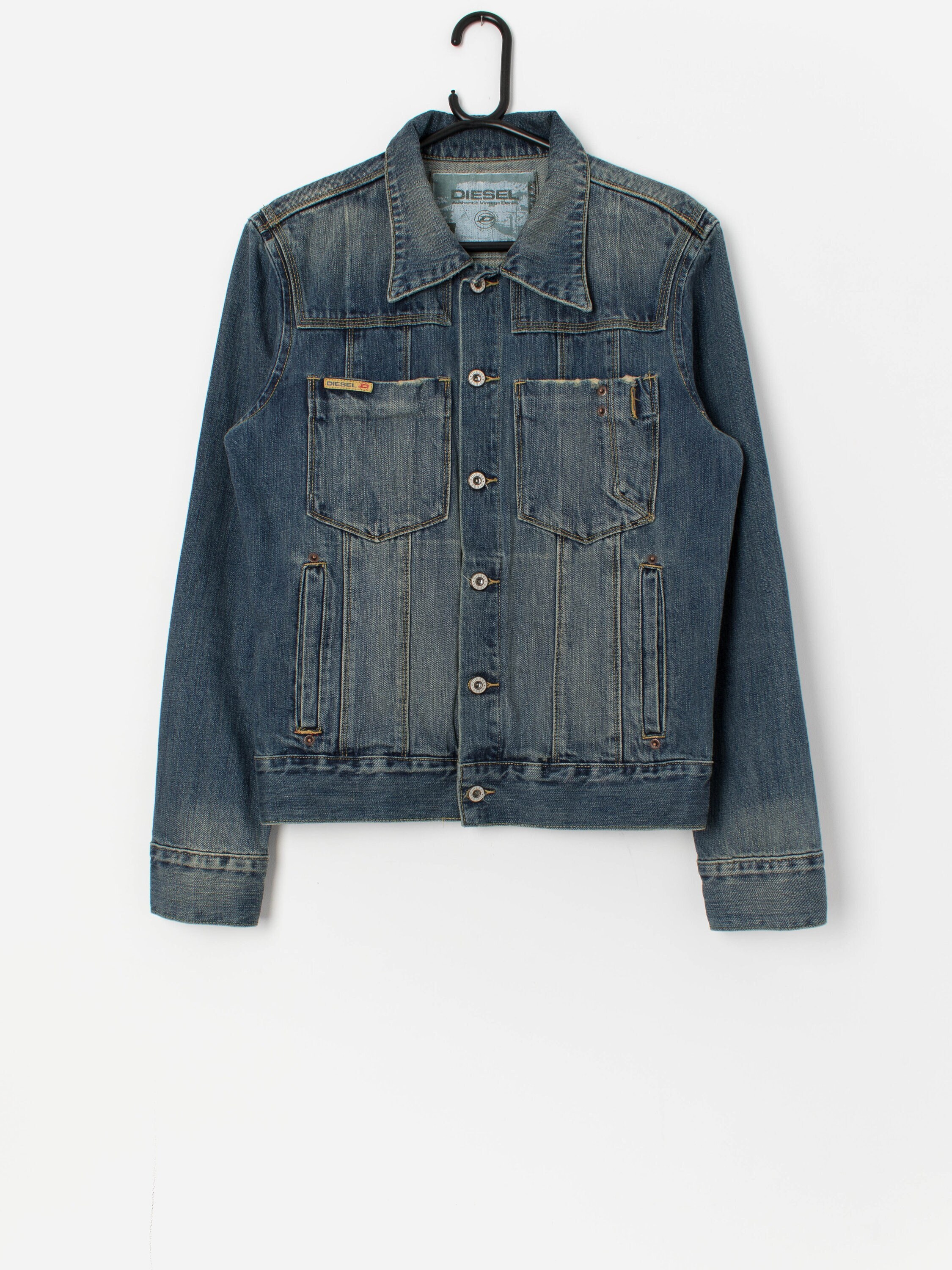 DIESEL デニムジャケット Lサイズ DIESELデニムジャケット(サイズL、12年前ぐらいに購入)