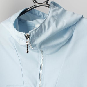 Vintage womens sky blue lightweight parka jacket with hood and drawstring waist Medium / Large image 2