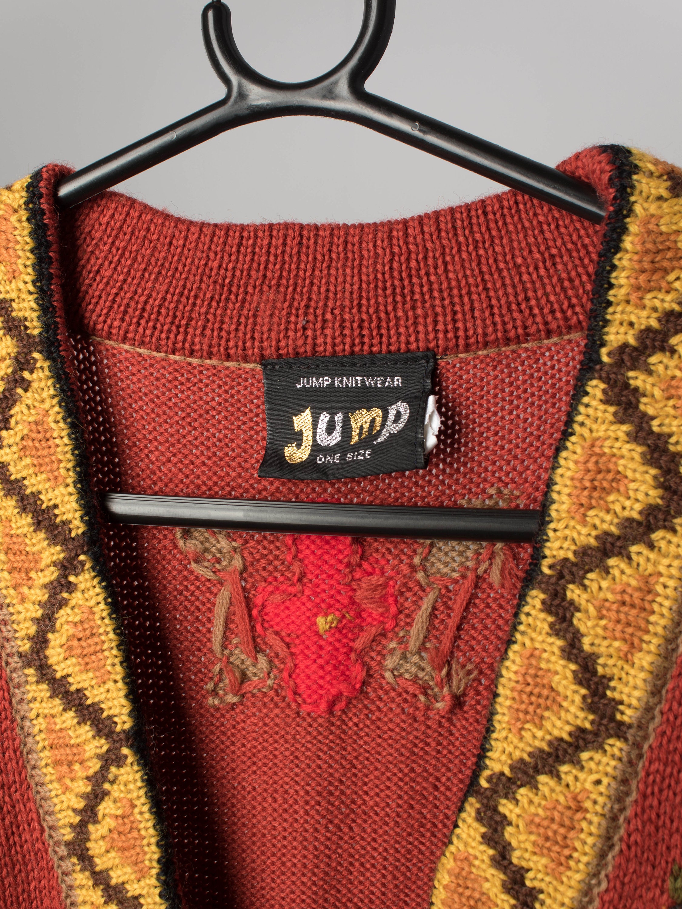 Womens Vintage Cardigan in Rust Red With Lovely Floral Pattern ...
