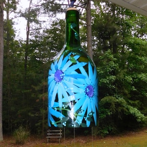 Wind Chimes, Hand painted, Recycled Wine Bottles, Garden Art, Home Décor, Outdoor Art, Meditating Décor, Wine Chimes, Turquoise Daisy