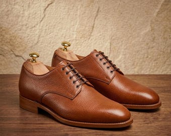 Handgefertigte braune Derby-Schuhe aus Leder, klassische Herrenschuhe mit schlichter Zehenpartie, formelle Hochzeitsschuhe