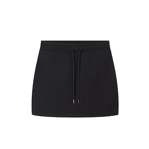 Falda esencial con cordón ajustable