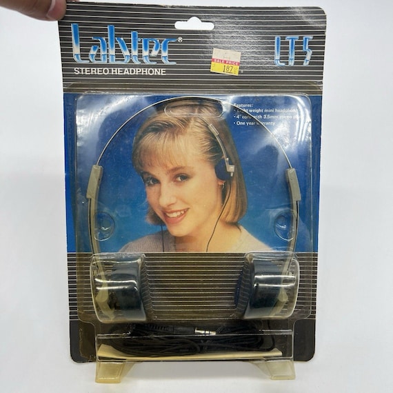 Labtec  LT-5 Stereo Headphones Lightweight Sealed Vancouver Washington USA Vtg