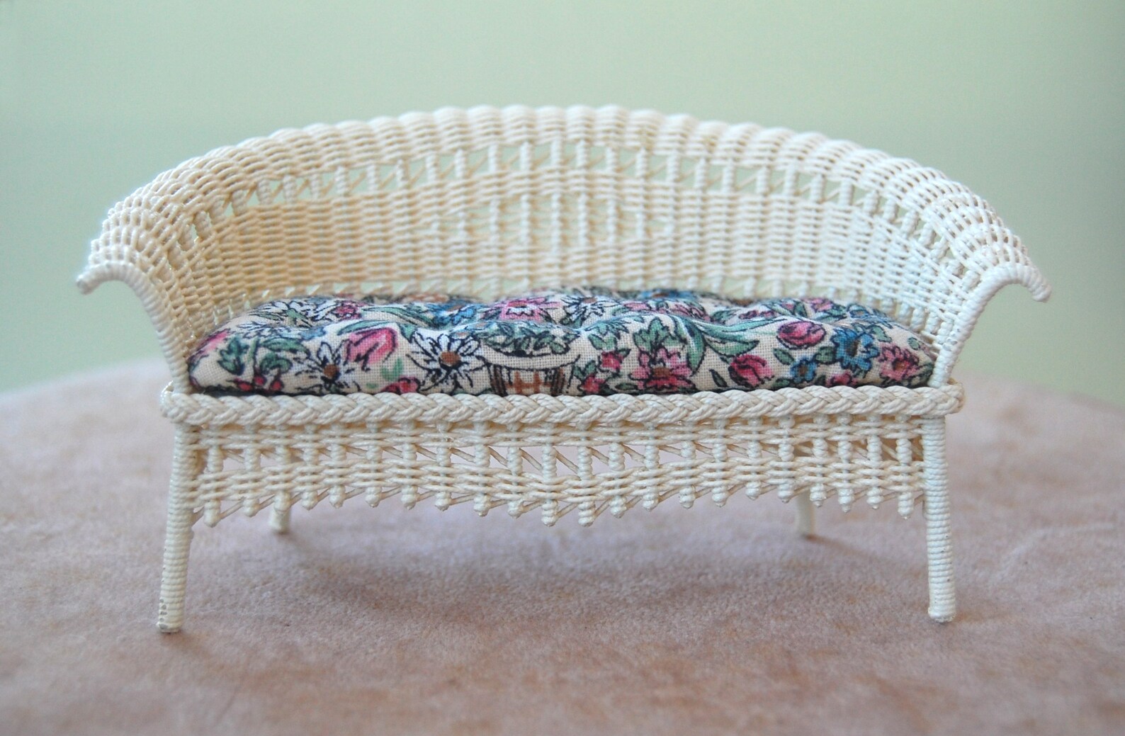 Miniature Wicker Loveseat Dollhouse Furniture 112 Inch Scale Etsy