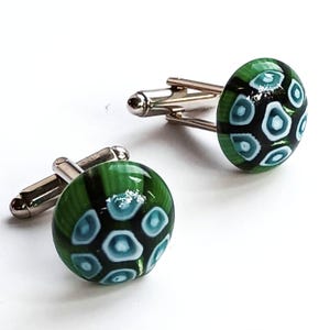 Gemelli con murrine in vetro di Murano, gemelli unisex eleganti e rock, gemelli verdi blu neri, regalo unisex, gemelli made in Venice