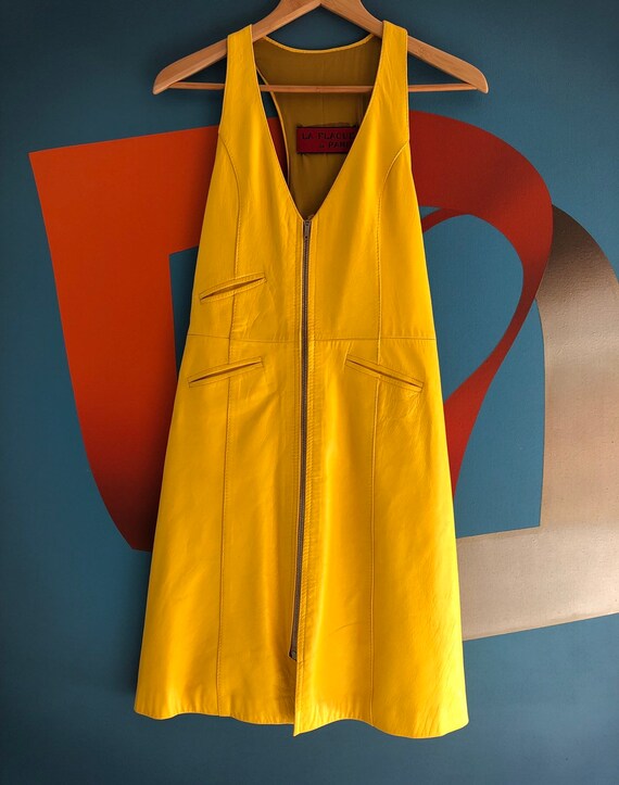 mod fashion boutique