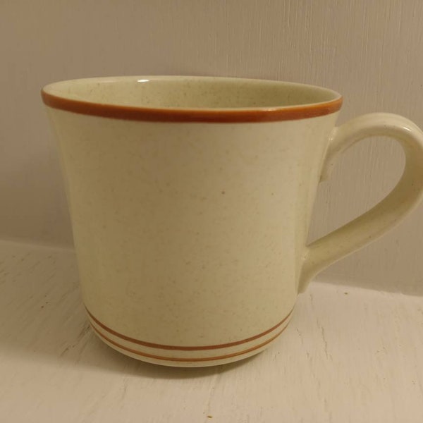 ROYAL DOULTON "NUTMEG" Mug / Cup Lambethware L.S.1036 Made in England 1978 in Excellent Condition!