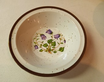 HEARTHSIDE STONEWARE BOWL Buffet Ware #752 Speckled with Flowers Great Condition!