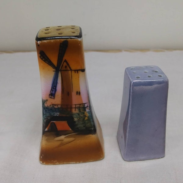 LUSTREWARE SALT and PEPPER Shakers Made in Japan 1940s 1950s Hand Painted!