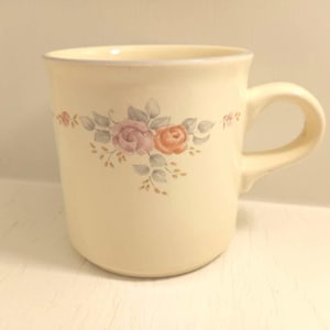 PFALTZGRAFF &quot;TROUSSEAU&quot; MUG / Coffee Cup Great Condition!