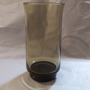 ANCHOR HOCKING &quot;ESPIRIT&quot; Smoke Brown Drinking Glass in Excellent Condition!