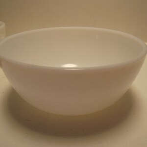 Vintage MILK GLASS BOWL with Tortoise Shell Textured Outside! Vintage Coolness!