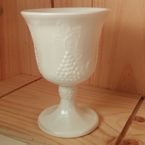 COLONY HARVEST GOBLET Indiana Glass Company Sockel Milchglas Trinkglas