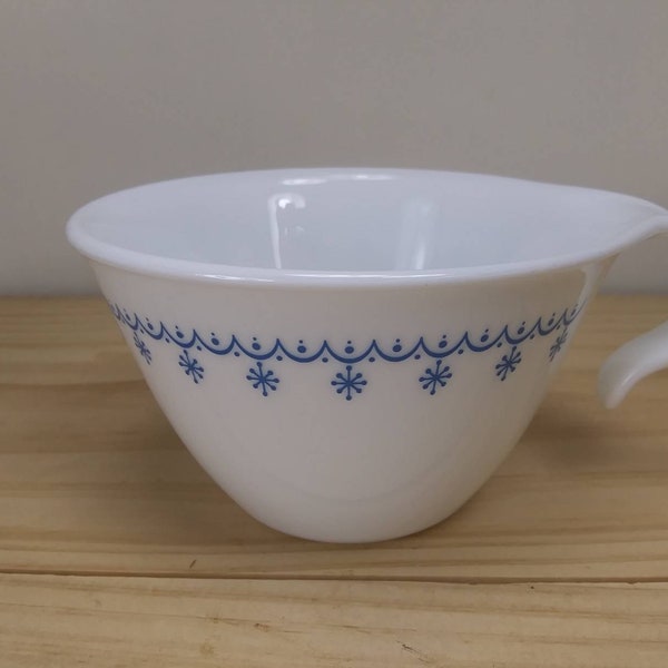 CORELLE HOOK HANDLE Finger Mug "Snowflake Blue" Series in Excellent Condition!