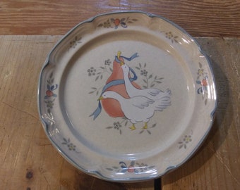 INTERNATIONAL CHINA "MARMALADE" Collection Stoneware Salad Plate with Geese!