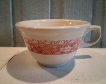 SYRACUSE CHINA RESTAURANT Coffee Cup / Mug "Strawberry Hill" Pretty Floral Border Great Condition