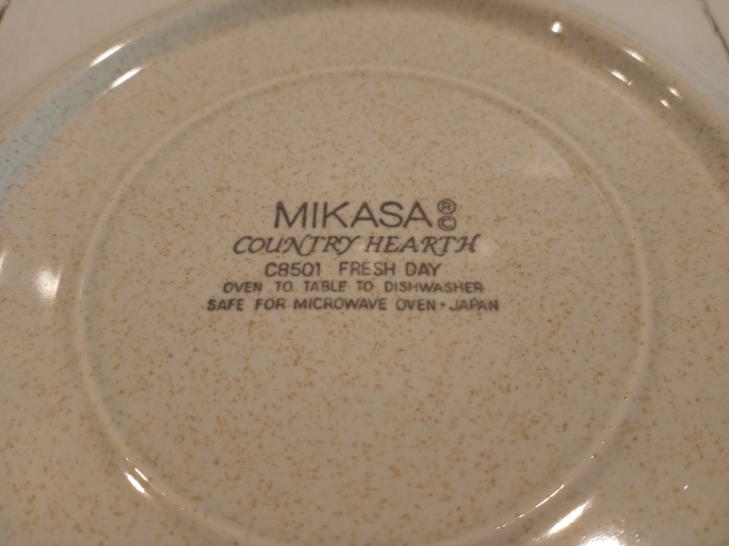 MIKASA COUNTRY HEARTH MIKASA COUNTRY HEARTH
