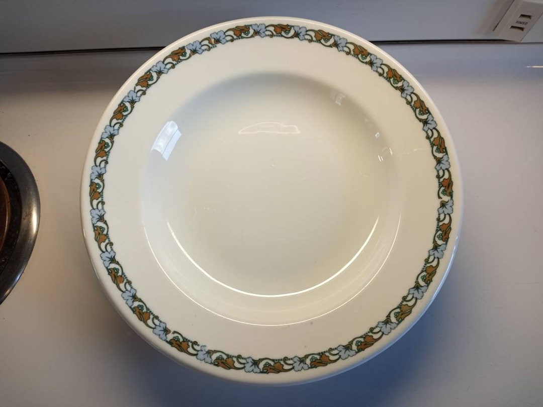 SHENANGO mayflower BOWL for Albert Pick & Co Chicago in Great Condition