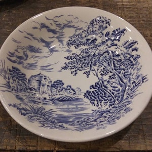 ENOCH WEDGWOOD &quot;COUNTRYSIDE&quot; Collection Small Berry or Dessert Bowl
