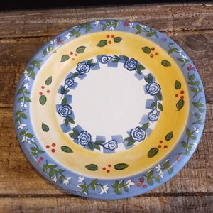 SONOMA HOME GOODS Salad or Luncheon Plate Italian Style Hand Painted Great Condition!