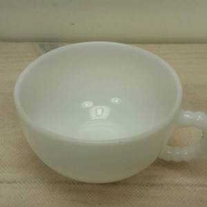 MILK GLASS Punch Tea Coffee Cup Mug Beaded Handle So Cute!