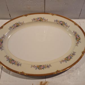 RARE NORITAKE PLATTER! Beautiful Floral Pattern with Gold Band Large and Heavy! Excellent Condition!