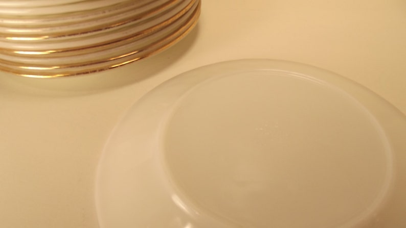 SALE! 1 FIRE KING Antique White Milk Glass Straight Edge Dinner Plate